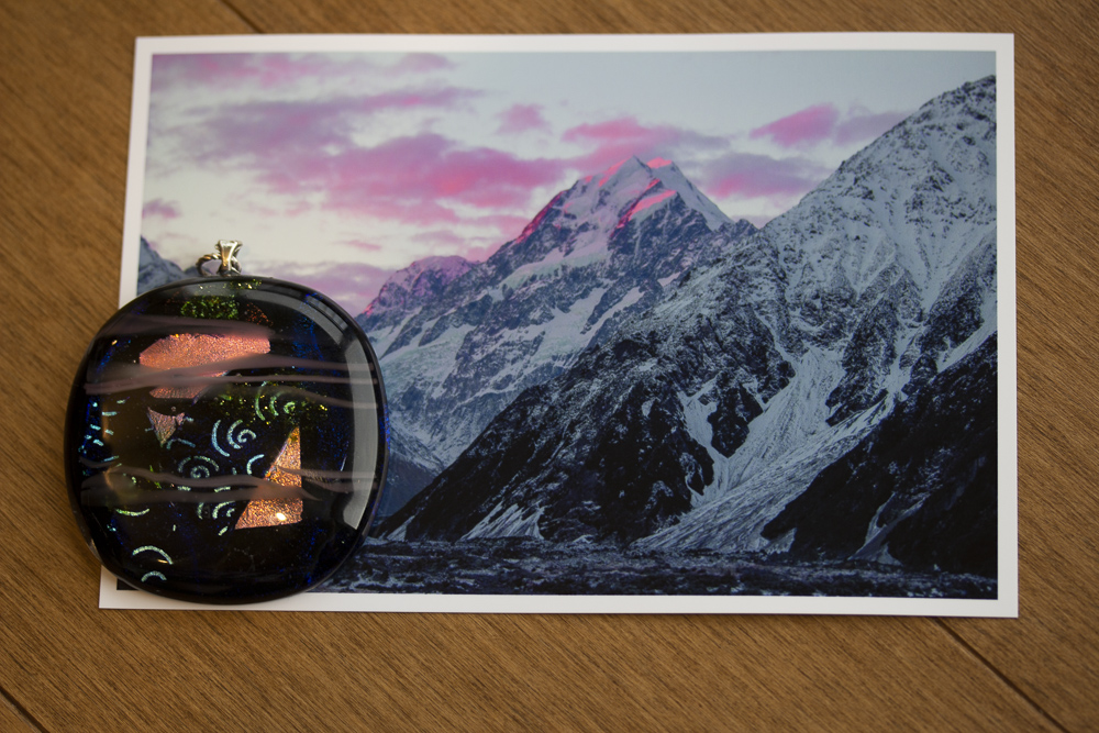 Sunset MT Cook pendant