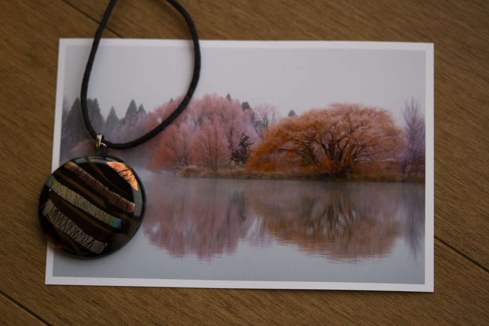 Frozen trees with striped pendant