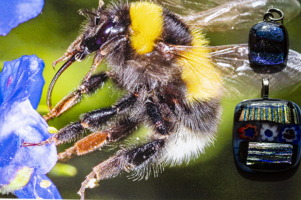 Bee and purple flowers pendants